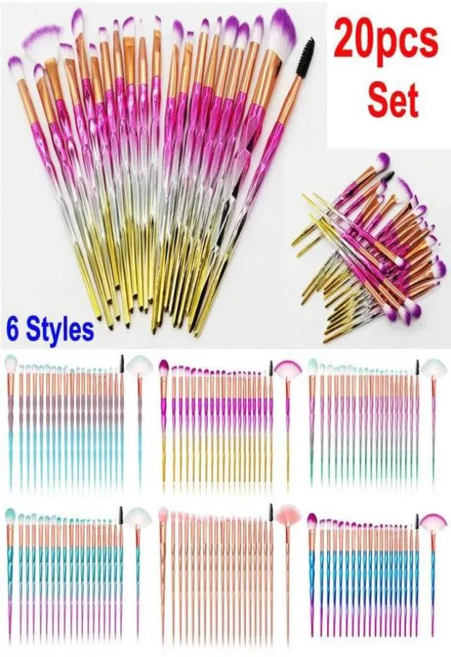 20 pezzi Pennelli per trucco diamante Set Pennello per mascara Ombretto Eyeliner Pennello per labbra Frullatore per viso Correttore in polvere Kit per trucco oro rosa Co6092743