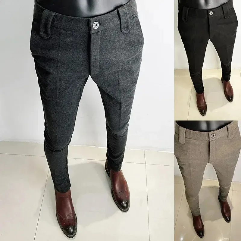 Pantaloni da uomo 2024 pantaloni eleganti invernali di lana spessa mantengono caldo e sottile adatti per Pantalones Hombre pantaloni casual formali da uomo abbigliamento 240318