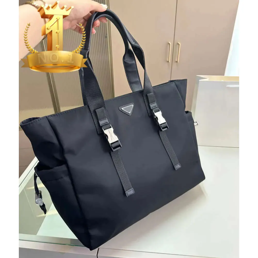 Fourre-tout noir grands sacs à bandoulière pour femmes grande taille fourre-tout décontractés qualité sac à bandoulière en Nylon femme voyage Shopper ordinateur sac à main s