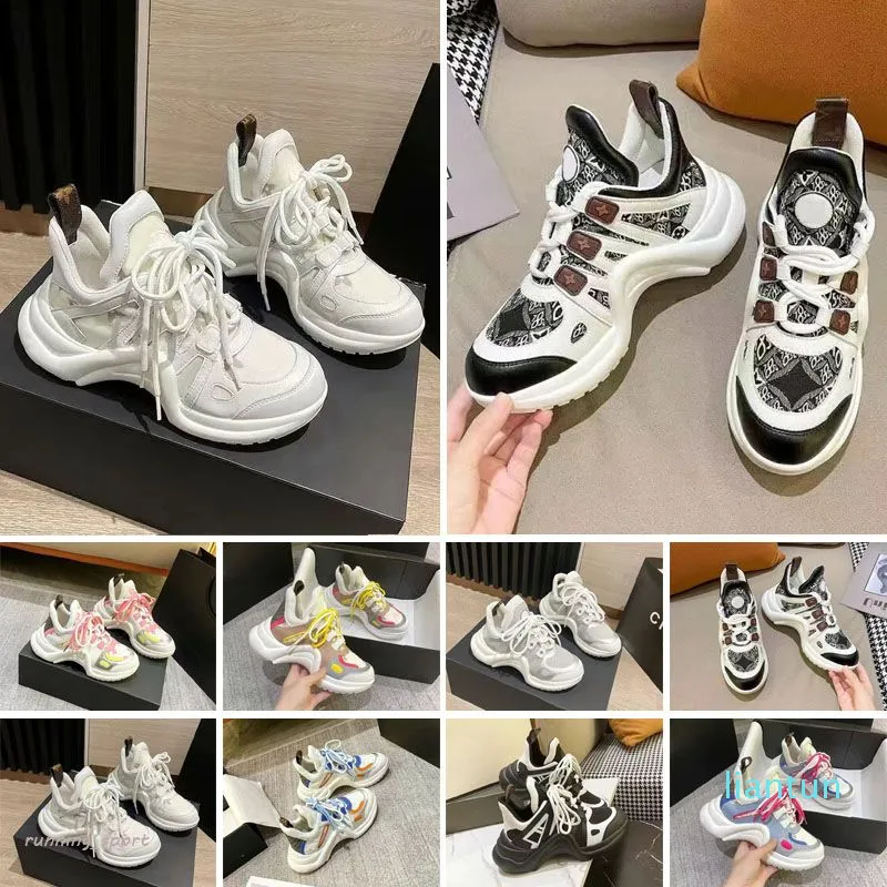 Desig 2024 Luxury Fashion Man Women Sneaker Lace-up Trainers Thick Bottom Height Increasing