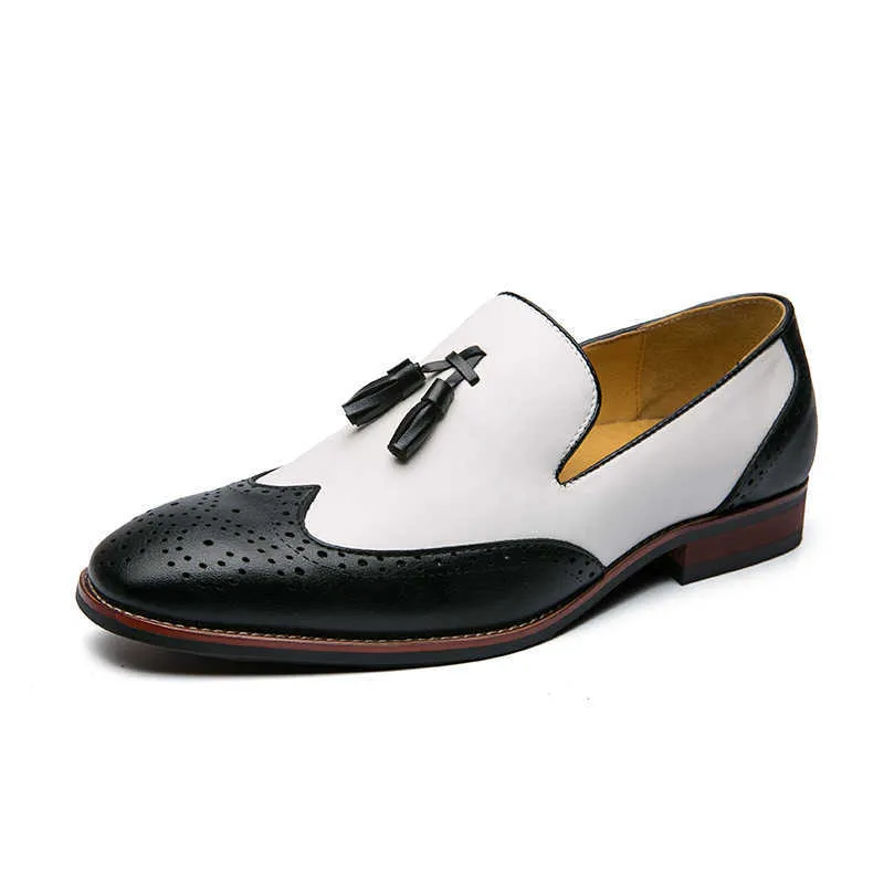 HBP Tamanho Sem Marca 38-48 Designers Elegantes Confortáveis Dedo Pontudo Preto Branco Borla Mocassins Brogue Sapatos de Couro para Homens