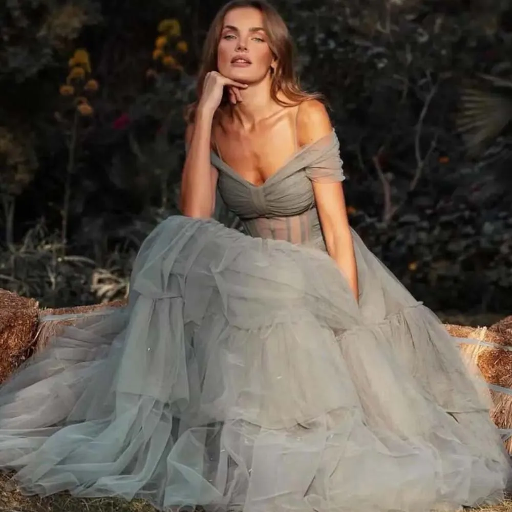 Grey Evening Dresses Long Prom Dresses Off the Shoulder Lace up Back Layers Tulle Summer Style