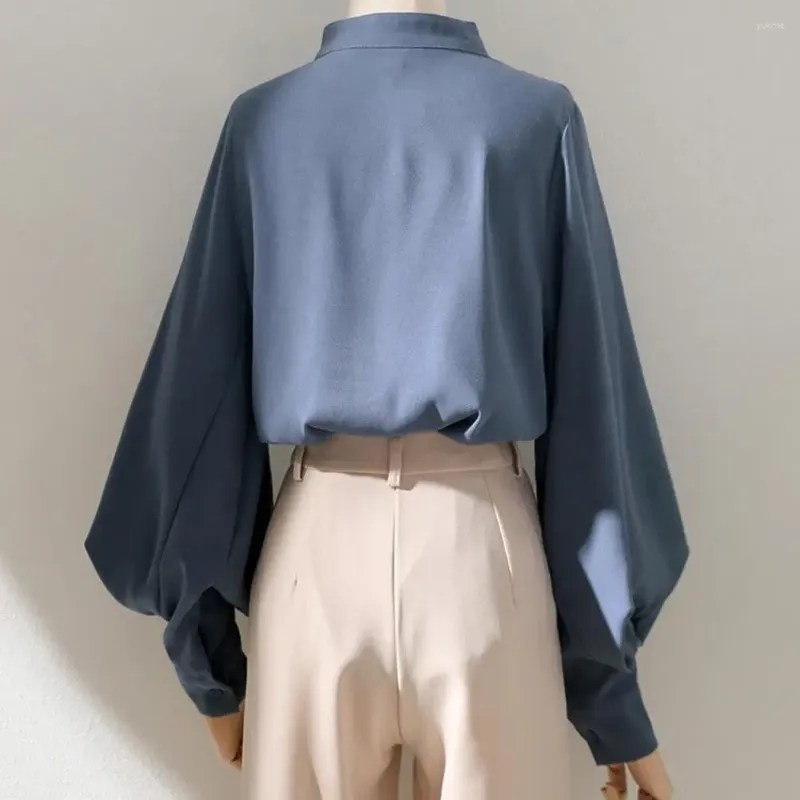 Kvinnors blusar Solid Color Women Shirt Elegant Stand Collar Cardigan Blus med lanter ärmar för formell affärsstil pendling