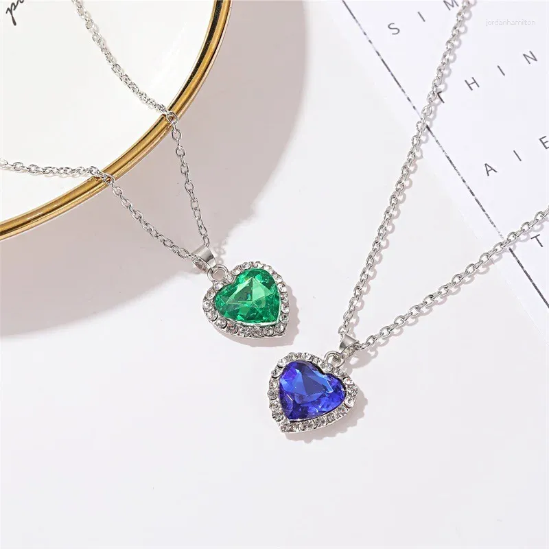 Pendant Necklaces 2024 Fashion Trend Ocean Blue Heart Love Crystal Necklace for Women Choker Jewelry