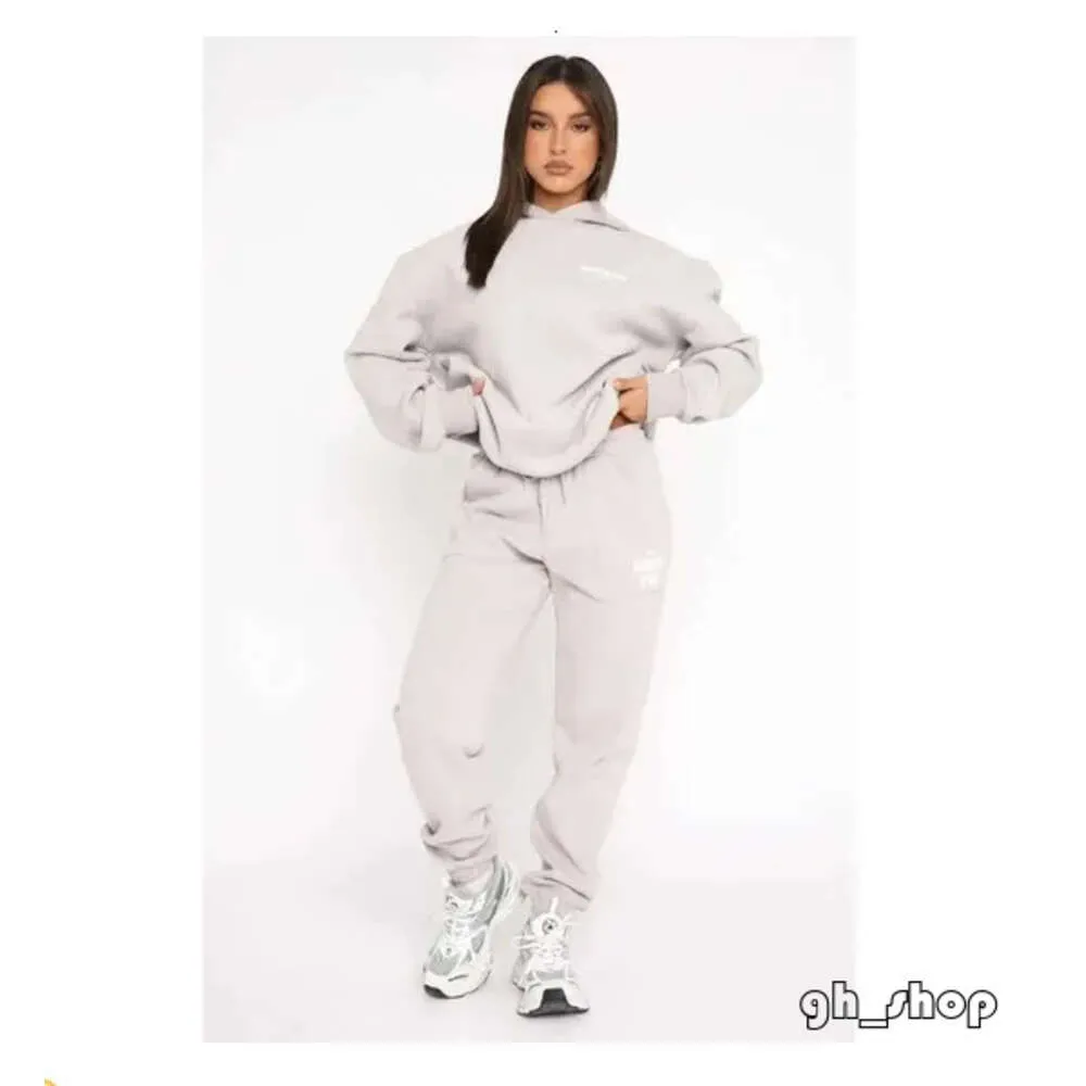 2024 Designer Tracksuit White Fox Hoodie Set Two 2 Piece Set Women's Herrkläder Set sportig långärmad pullover Hooded 12 Coloursspring Autumn Winter 7516