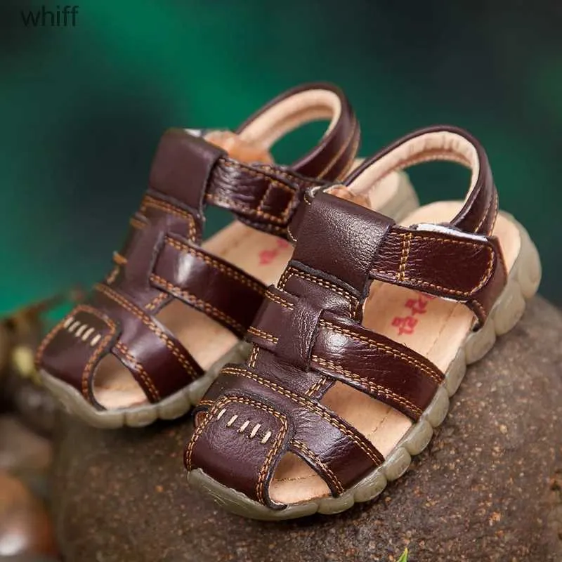 Sandalen Sommer Kinder Schuhe Jungen Strand Sandalen für Baby Jungen Weiche Leder Unterseite Rutschfeste Geschlossene Zehen Kinder Schuhe C24318