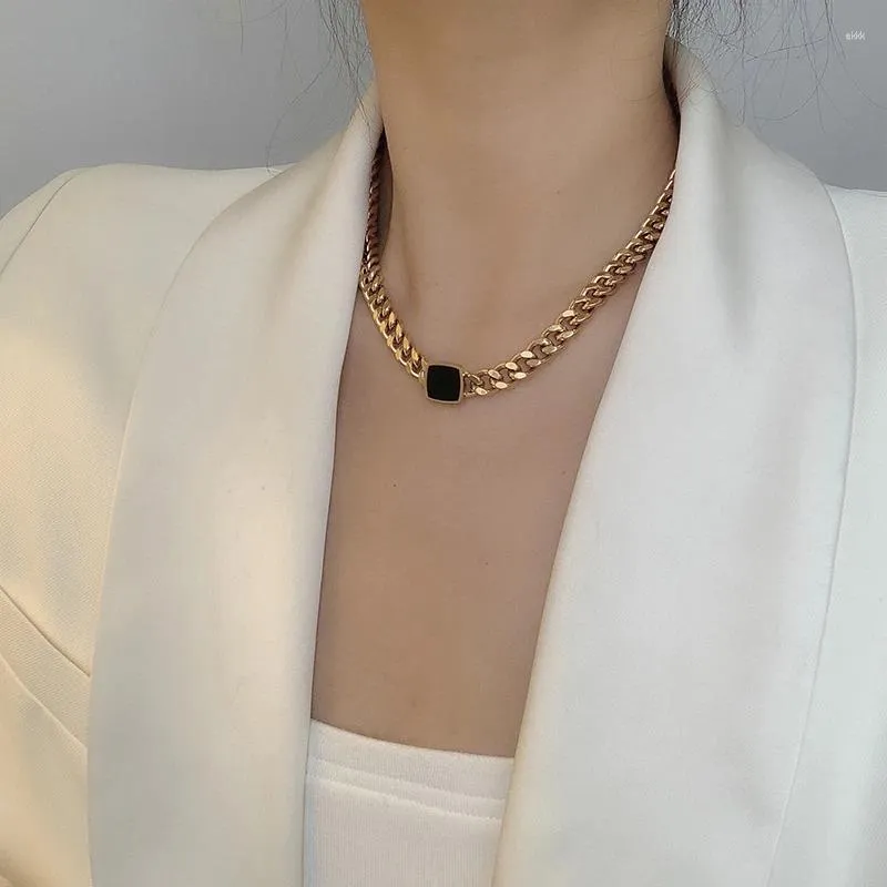 Hänghalsband kissme unik svart fyrkantig akryl halsband för kvinnor mode guld färg rostfritt stål länk kedjor non tarnish smycken
