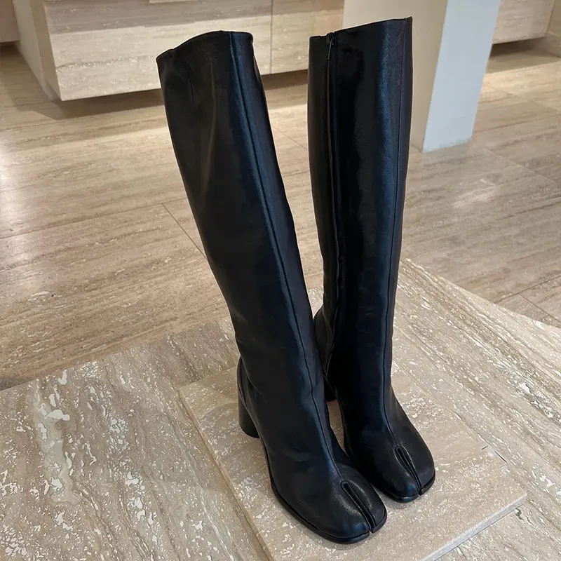 부츠 IPPEUM TABI 신발 무릎 높이 가죽 분할 발가락 부츠 갈색 플러스 크기 44 chunky heel black new in Women 's Boots Tabis