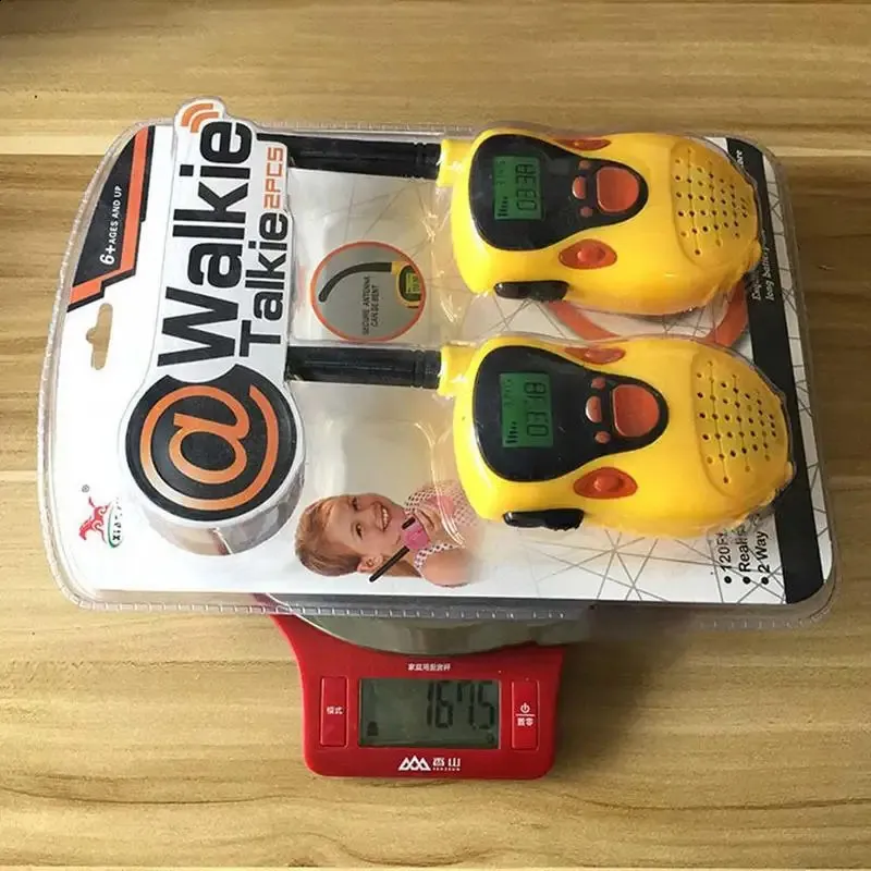 Ställ in walkie talkies leksak barn röst aktiverade walkie talkies för pojkar och flickor 80100 meter interaktiva spel elektrisk leksak 240318