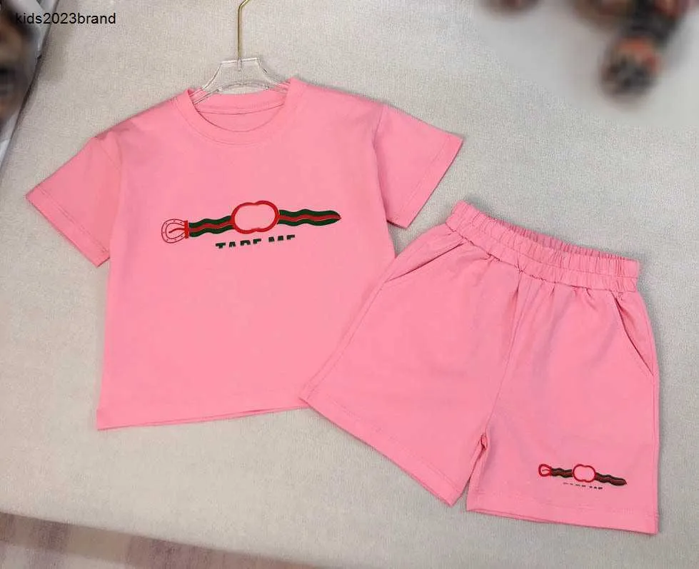 Nieuwe babykleertjes Logo afdrukken kinderen Korte mouw set meisjes trainingspakken Maat 90-150 CM zomer jongens t-shirt en shorts 24Mar