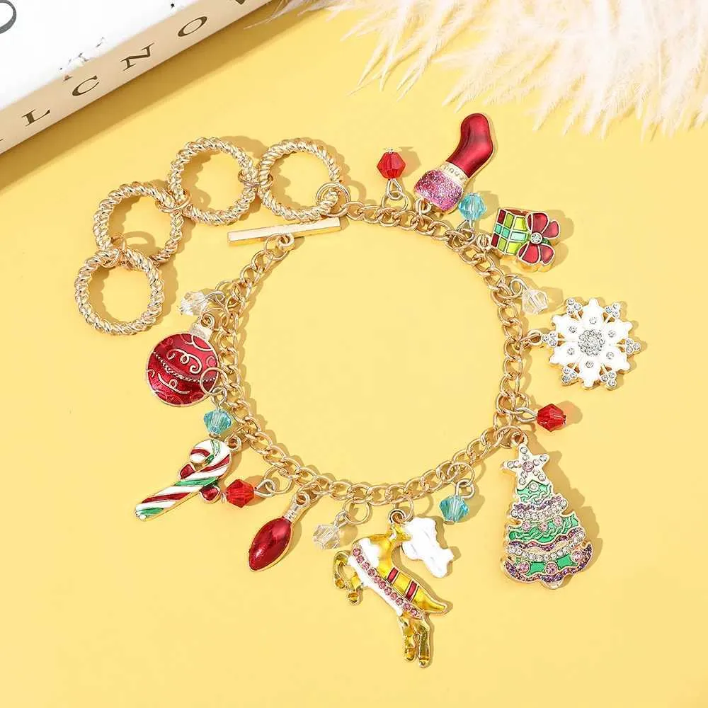 Chaîne transfrontalière mignon Unique dessin animé noël bonhomme de neige père noël chat périphérique pendentif Bracelet bijoux L24