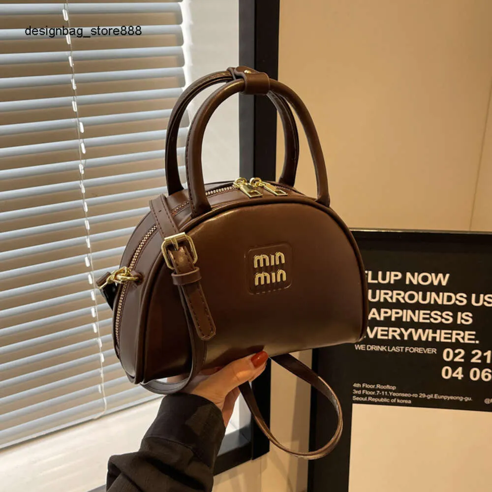 Cheap Wholesale Limited Clearance 50% Discount Handbag Netizens Same Bowling Bag Early Spring New Trendy Simple Texture Handbag Single Shoulder Crossbody