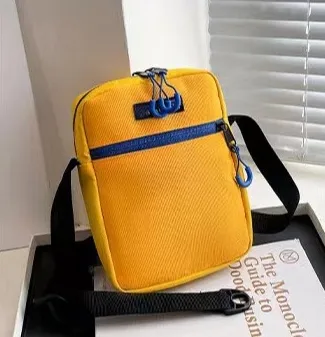 Marca de qualidade Brand Crossbody Bag Moda Color Contraste bolsa de ombro de estudante Esportes Esportes de celular esportivo para celular All Match Casual Small Crossbody Bags