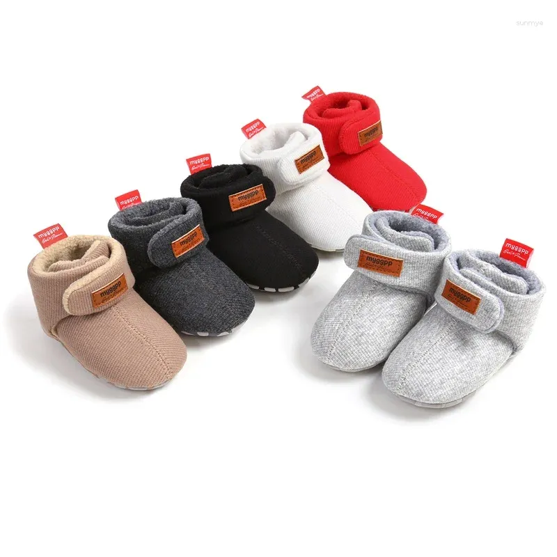 Bottes bébé mignon épaissi peluche chaussures plates infantile filles garçons antidérapant semelle souple premier marcheur hiver chaud berceau 0-18M