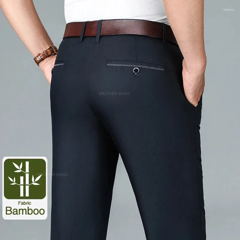 Pantaloni da uomo in fibra di bambù estivi casual ultrasottili senza ferro antirughe pantaloni elastici dritti da lavoro larghi marchio di abbigliamento
