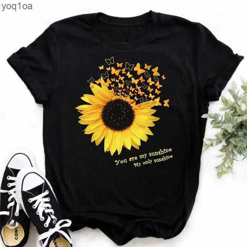 Kadın T-Shirt Maycaur Womens T-Shirt Sıradan Kawaii Ayçiçeği Kelebek Desen Baskı Tshirt Rahat Rahat Kadın Giyim Siyah Topl2403
