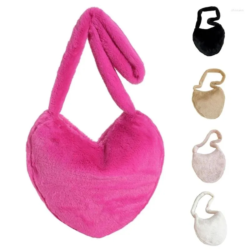 Axelväskor mode framåt hjärtaformade kvinnors handväska plyschväska sling satchel för flickor