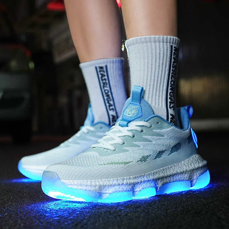 Scarpe LED HBP non di marca Scarpe da ginnastica per bambini da uomo e da donna Scarpe luminose in vendita