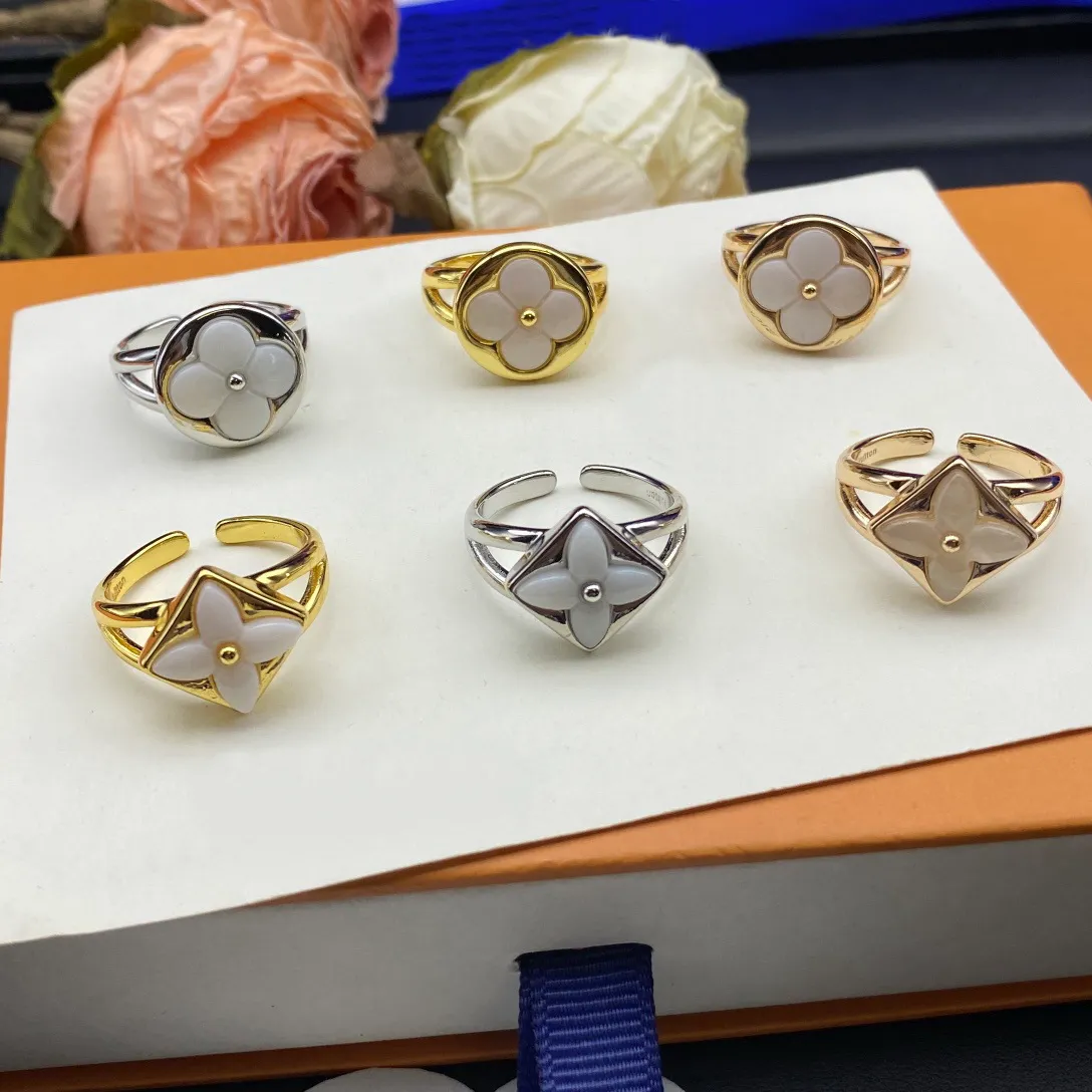 Nieuw ontwerp glanzende geluksbloem met diamanten open ring dames volledige diamanten ring trouwring designer sieraden R0019
