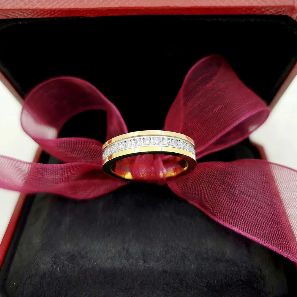 vis Carter Anneaux Nail Anneau Fashion Full Diamond Net Red Three Gold Product Expédition Produit