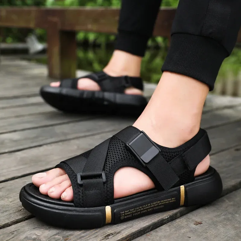 Sandali Slip trasfermato per esterni Slip su scarpe più dimensioni aperte sandali casual scarpe estate maschile pvc sandalias sandali escursionistici