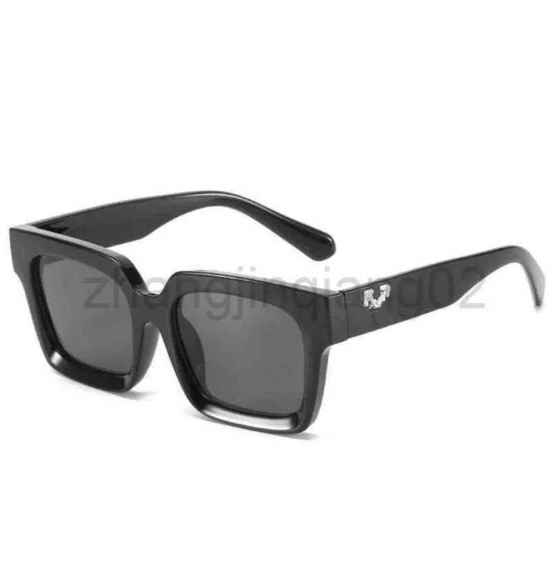 Ontwerper Off Sunglass Cycle Luxe Mode Vrouw Heren Geavanceerde Tan Klein Vierkant Gepersonaliseerde Hip Hop Vintage Baseball Sport Whi1829077