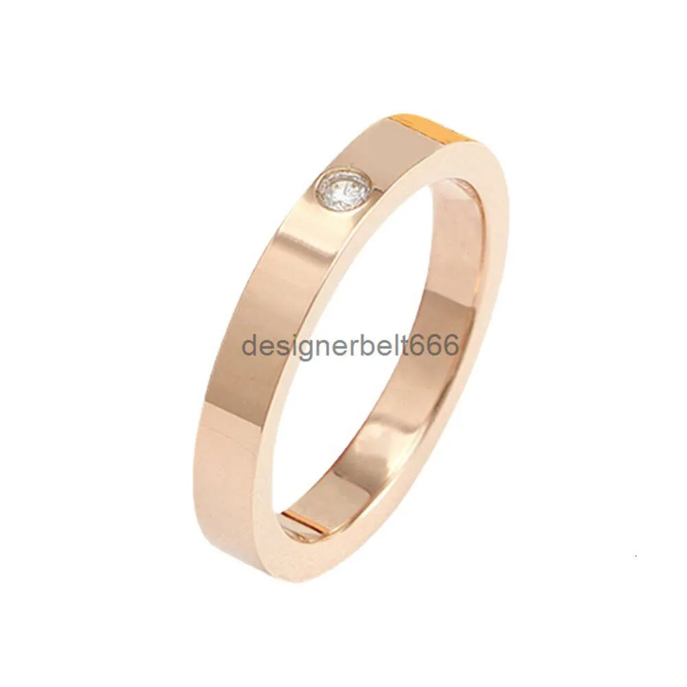 24SS Letter Love Ring Luxe sieraden diamanten ringen voor dames Titanium Staallegering Verguld Proces Mode-accessoires Vervagen nooit Niet allergisch groothandel dhgate