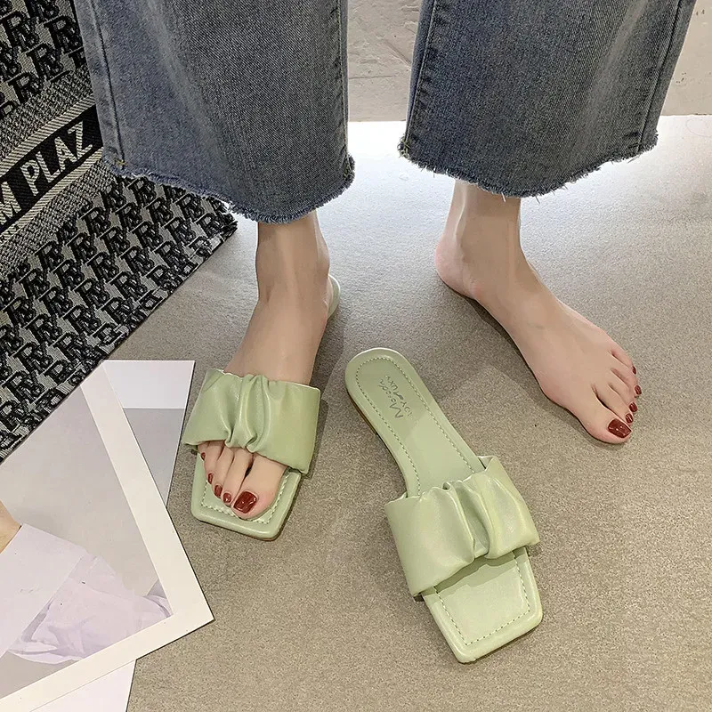 Slippers Summer Women Avocado Sandals Brand Simple Pleated Flip Flop Casual Beach Square Open Toe Shoes Desinger Soft Outdoor Slippers