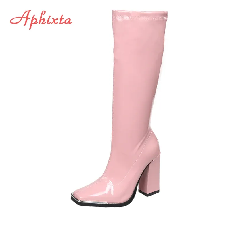 Boots Aphixta 2022 Winter Long Women High Boots Розовая зеленая патентная кожа роскошная квадратная квадратная носка