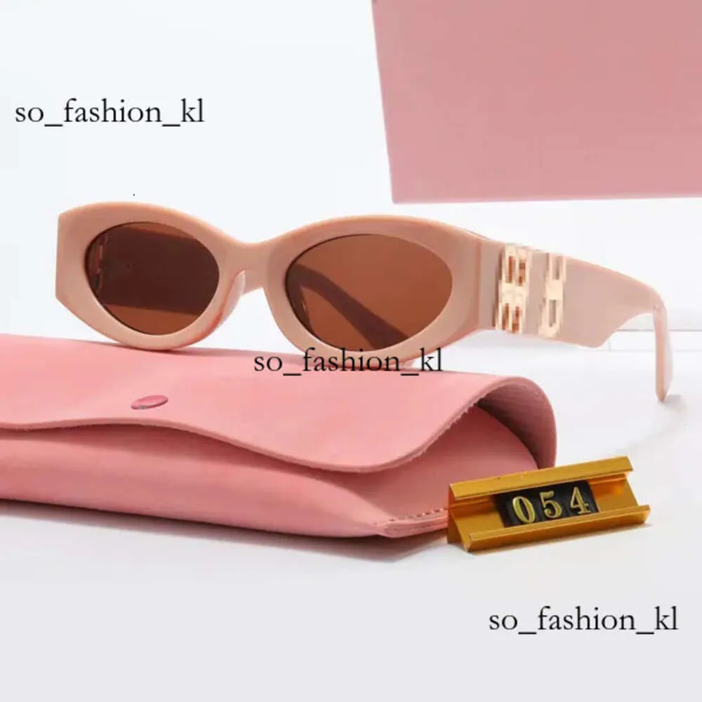 Miumiubag Créateur De Mode Cadre Ovale De Luxe Miu Lunettes De Soleil Femmes Anti-Radiation Uv400 Personnalité Lunettes Pour Hommes Plaque Haute Qualité 785