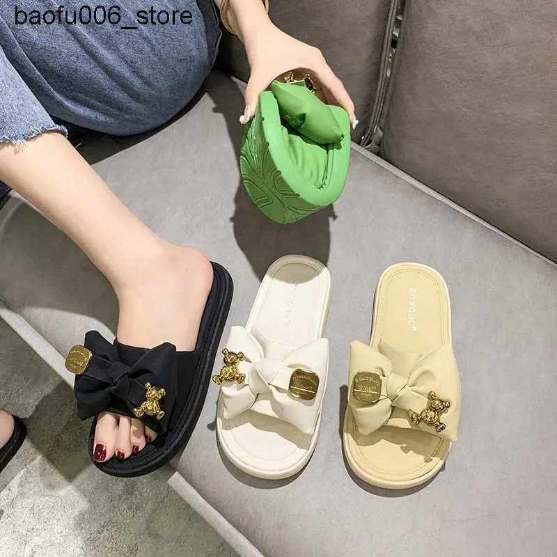 Slippers Med Shoes Womans Slippers Butterfly-Unding Slides Slides Platform 2023 Rubber Designer Soft Flat Summer PU Butterf Q240318