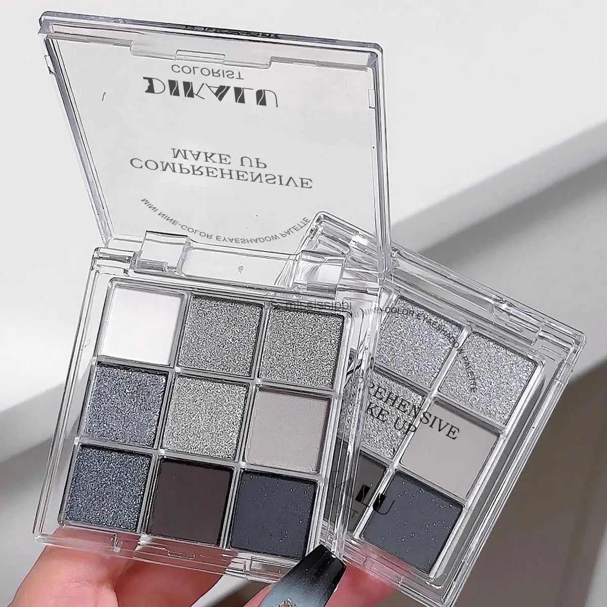 Sombra de ojos de ojo Snowflake Glitter Sellado de ojos Paleta fácil Uso de resaltador Profesional Barato Shadow Ojes Corea Corea Mage Up CosmeticsL2403