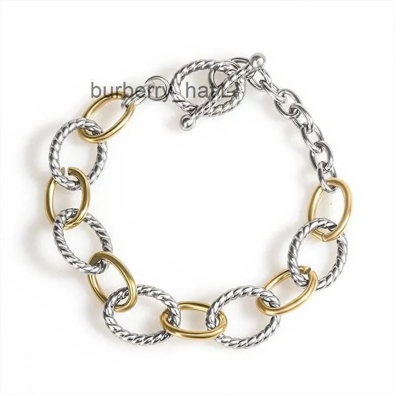 Chain Bracelet with micro-openings Design Circle Fashion Stainless Steels Twist Cable Wire Bracelet with Toggle Clasp for Women Men
