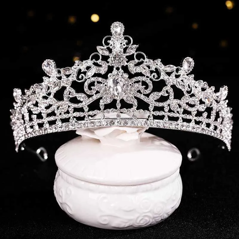 Diadèmes Nouveaux accessoires de cheveux de mariage de luxe rose strass cristal perle couronne à la main diadème mariée couronne accessoires de cheveux reine diadème Y240318