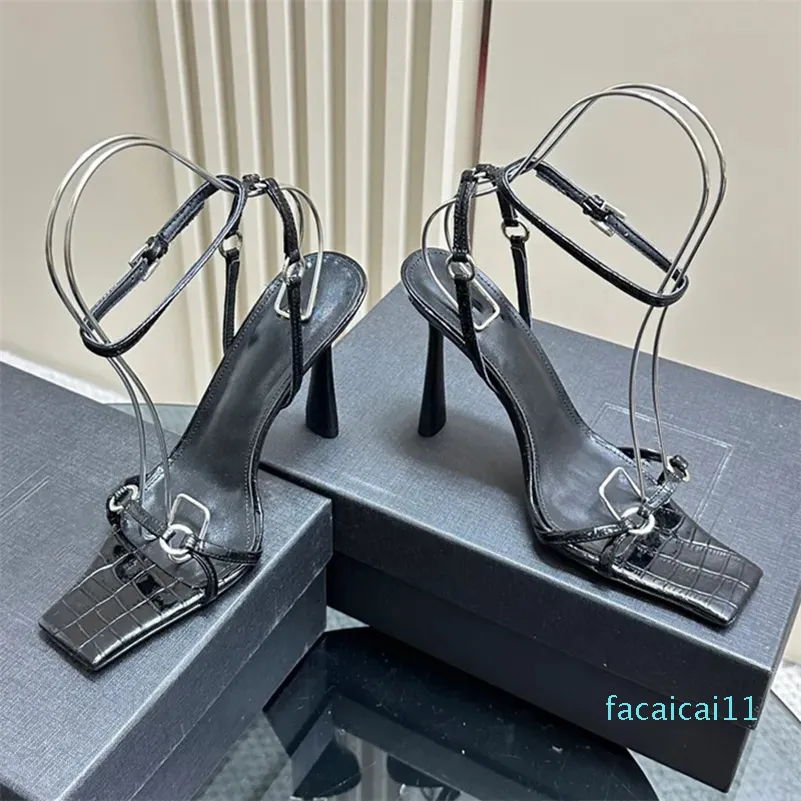 Sandales classiques à talons hauts et bout carré avec dessus en cuir de veau importé, doublure, semelles en cuir véritable et chaussures à talons hauts