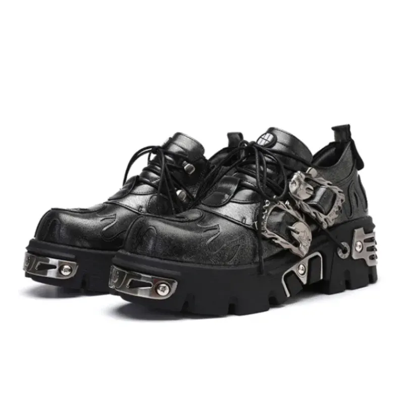 Stivali Maogu 2023 Nuovo stivali retrò in pelle punk scuro Design di nicchia di nicchia scarpe piattaforma unisex uomini e donne gocce vintage rock couple 44