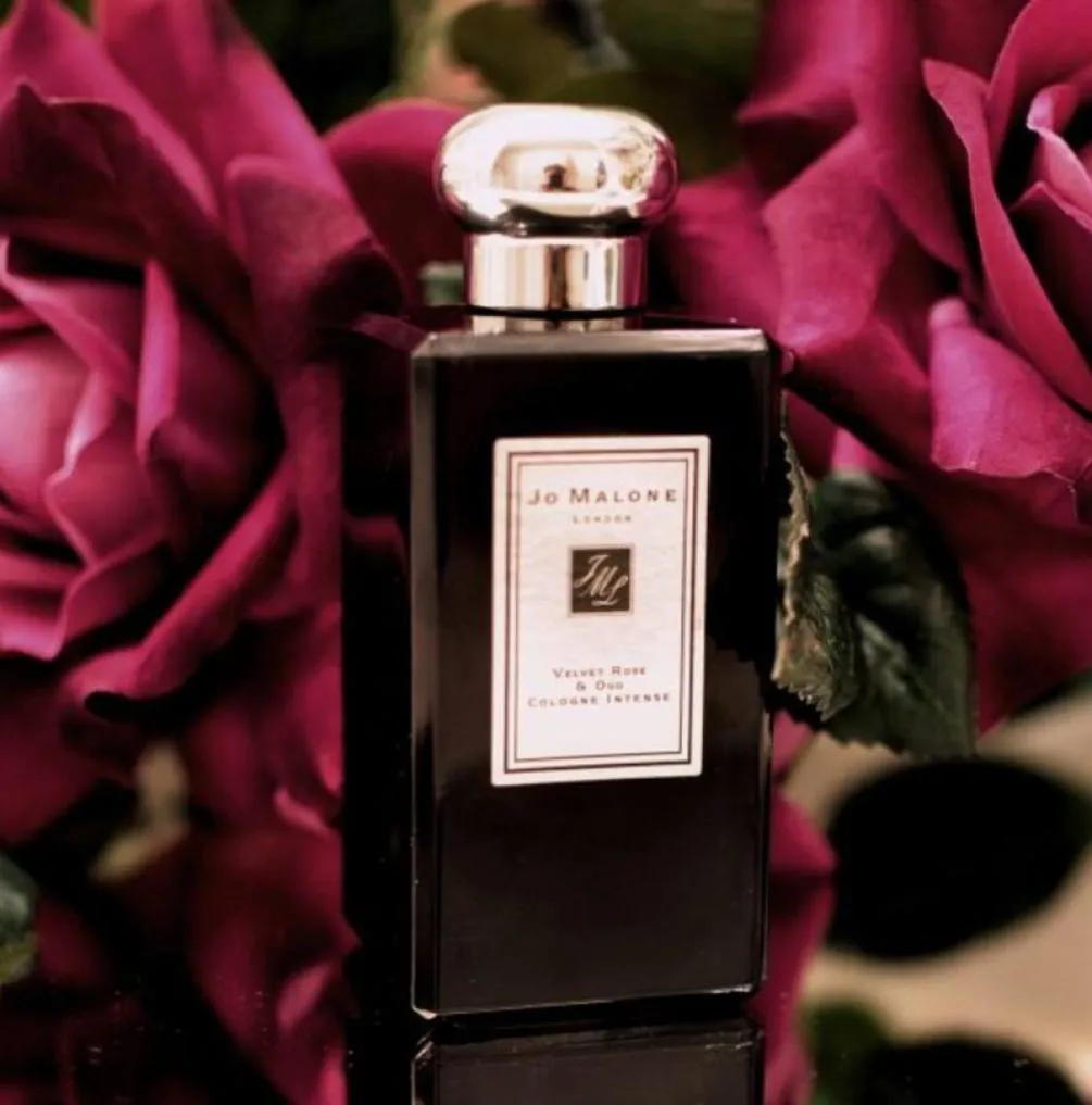 Parfum désodorisant en gros parfum VELVET ROSE OUD 100ML eau de Cologne femme parfum floral fruité édition limitée fragrances1368138 la plus haute version