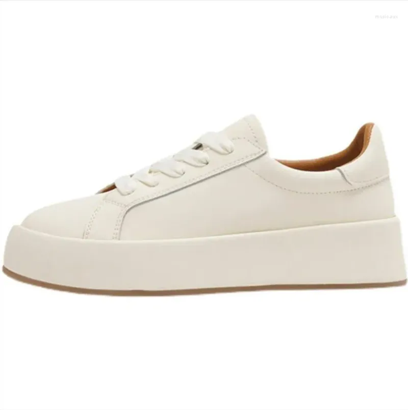 Casual Shoes 2024 Ins Real Leather Women Sneaker Fashion Höjd ökar dagliga damer Skodonstorlek 34-40