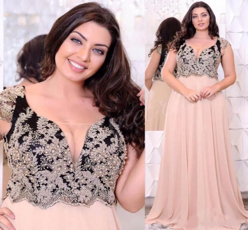 Champagne Lace Appliques Plus Size Evening Dresses Deep VNeck Beaded A Line Prom Gowns Cheap Floor Length Chiffon Formal Dress3752229