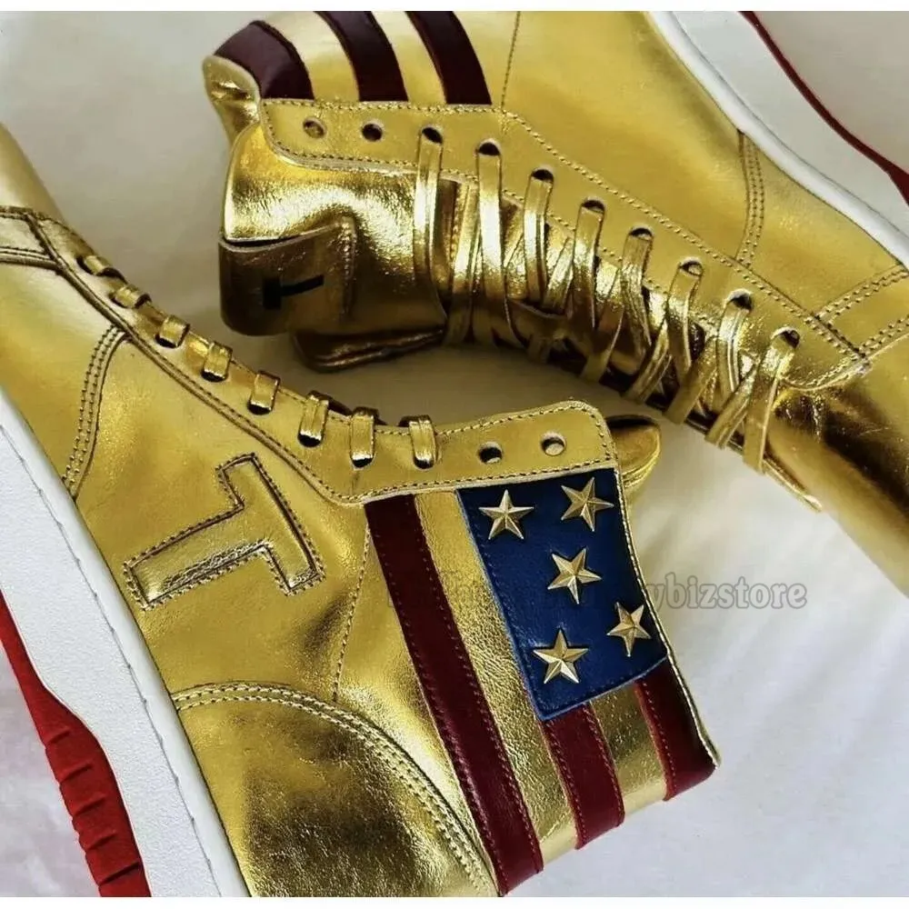 Presidential Trump Sneakers Basketball Shoes Mens The Never Surrender High Casual Designers Fashion Shoe Gold White Rubber Sole Golden Upper Lace Trumps Trainers