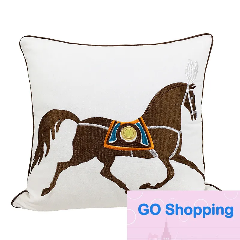 Hochwertige, schlichte, moderne Couchkissen im neuen chinesischen Stil, leichtes Luxus-gesticktes Pferd, orangefarbenes Kissen, Pferdestickerei