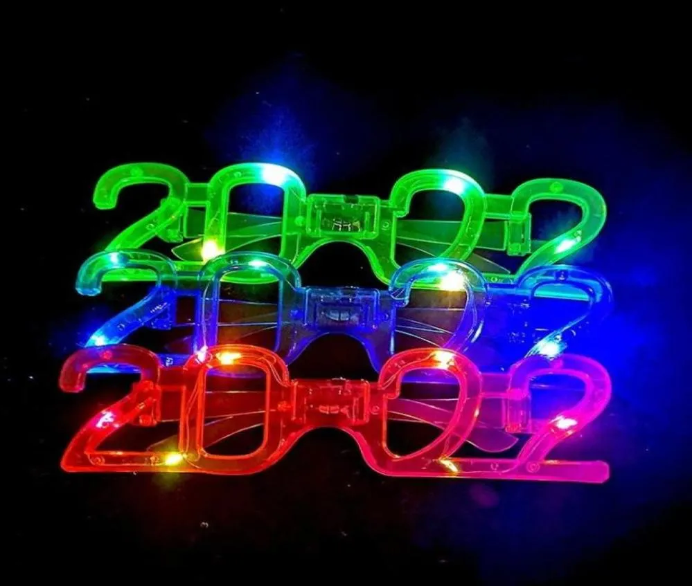 Decorazione del partito 24PCS Numero 2022 LED Incandescente Occhiali lampeggianti Light Up Matrimonio Carnevale Costume Cosplay Compleanno Occhio Natale6285206