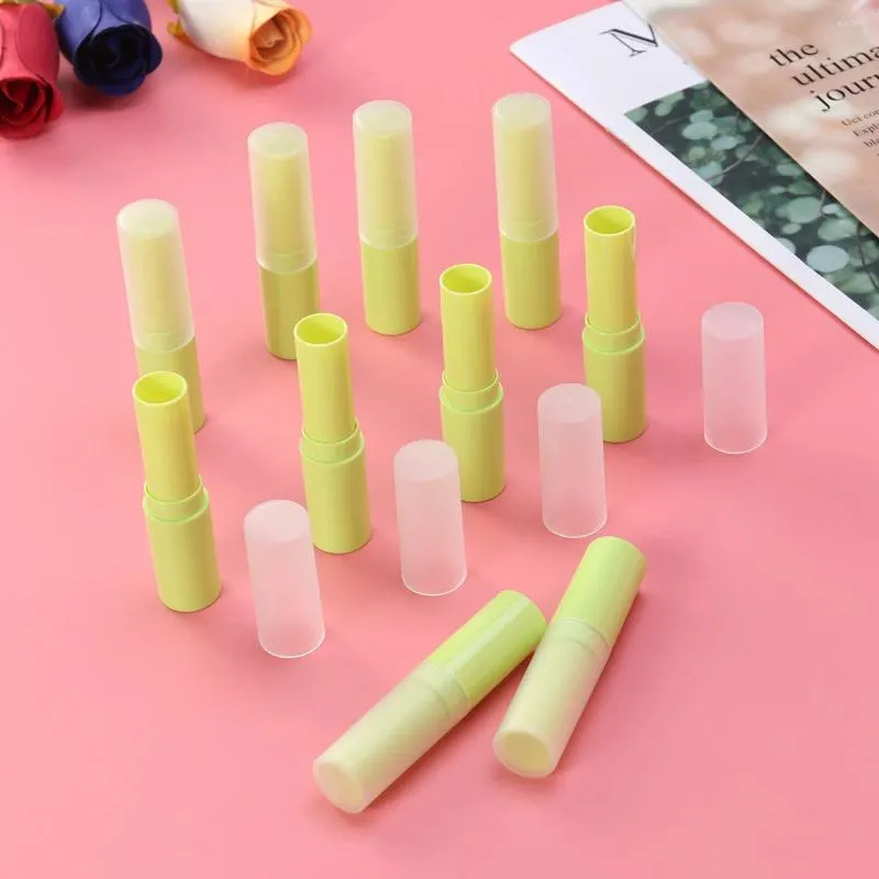 Botellas de almacenamiento 10pcs 4g Mujeres Tubos de labios de plástico vacíos Contenedores Contenedor de brillo para damas y niñas (4g verde)