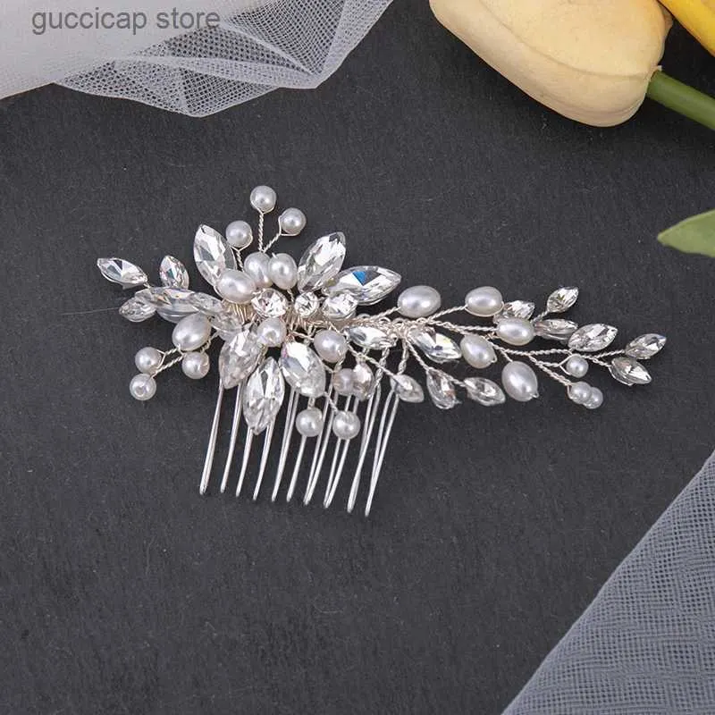 Tiaras Bride Wedding Hairstyle Comb Accessories Girl New Women Jewelry Fashion Wedding Tiara Silver Flower Leaf Crystal Hair Comb Y240319