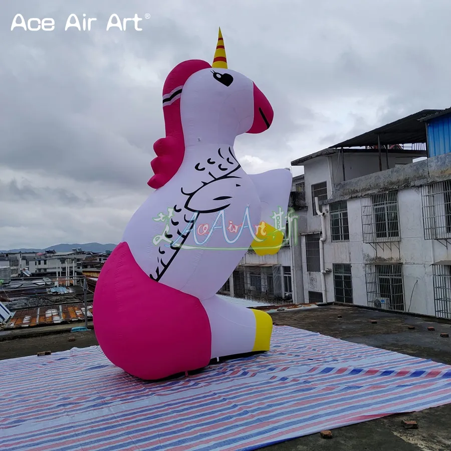 Attraktiv 5MH (16,5 ft) med fläkt utomhus Uppblåsbar enhörning Mascot Model Giant Air Blown Animal för reklam tillverkad i Kina
