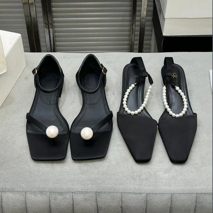 Дизайнерские женские сандалии, роскошные сандалии на плоской подошве со шнуровкой и жемчугом, летние повседневные тапочки на кожаной подошве, размер 35-39