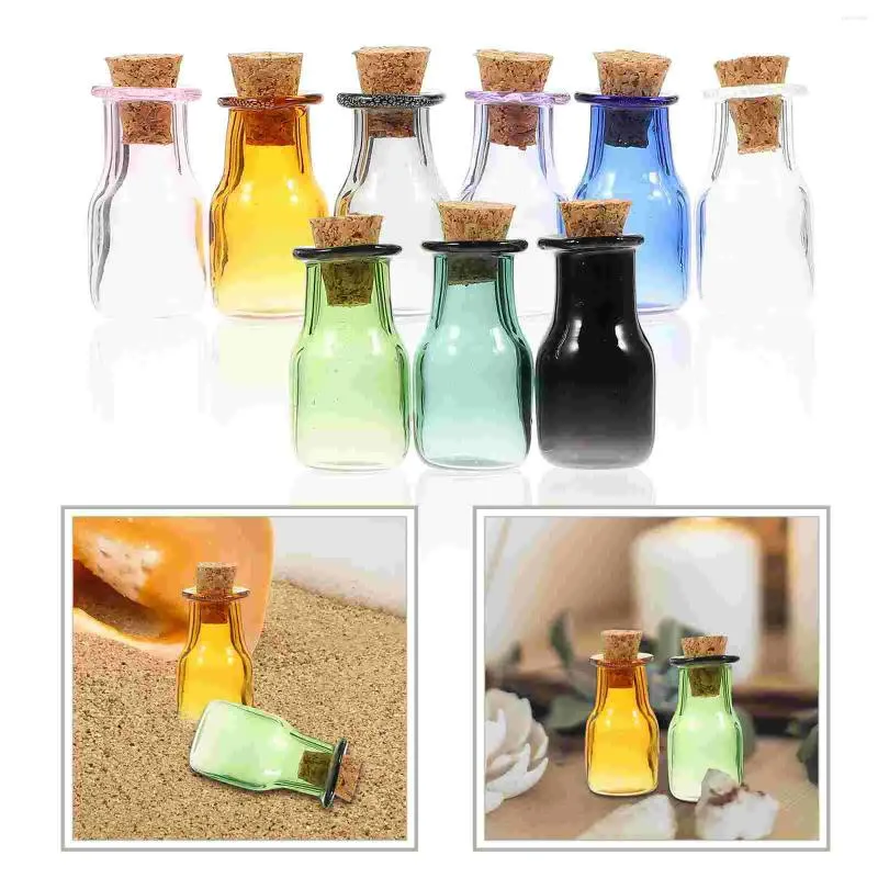 Vases 9pcs petites bouteilles en verre mini pots avec bouchons en liège pour l'artisanat de bricolage