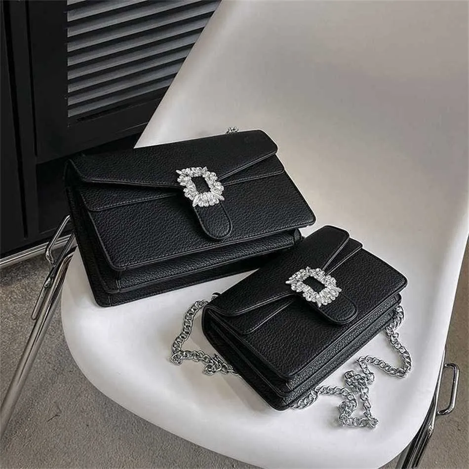 أكياس الكتف الورك مصممة مصممة حقائب اليد النسائية حقيبة حقيبة جديدة على غرار سلسلة غربية سلسلة صغيرة مربع واحد 240311