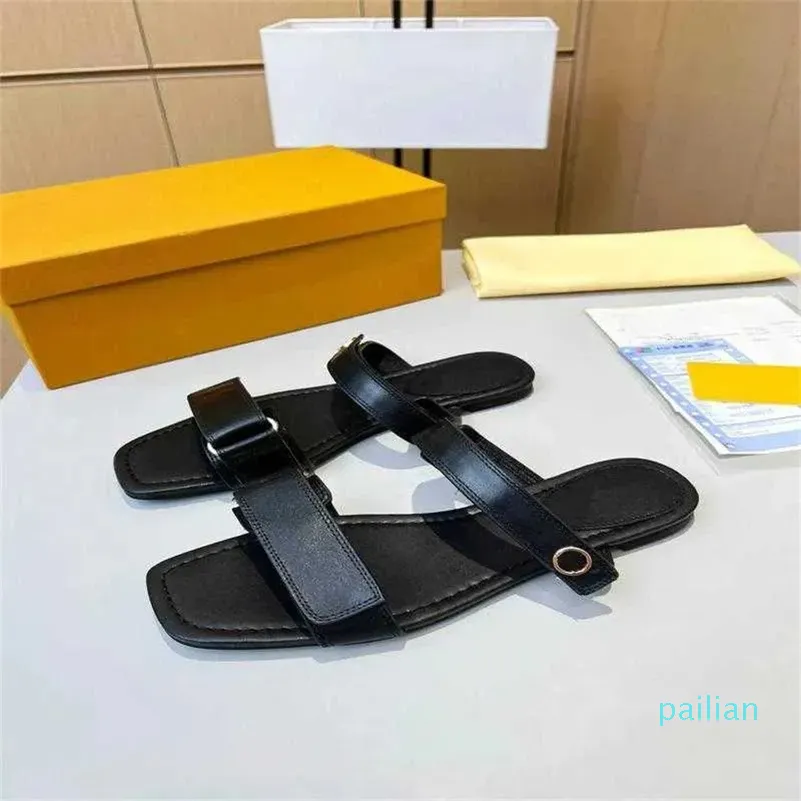 Sandals women Slipper Metal Buckle Decoration material lining Stylish Flat shoes Slide 35-41