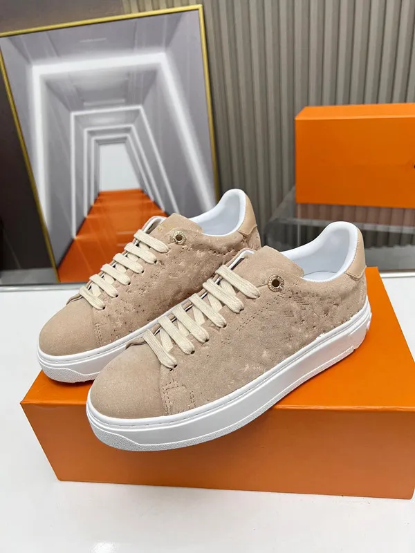 Kvinna sneakers stjärna sneakers ut ur kontoret sneaker lyxkanal sko herr designer skor män kvinnor tränare sport casual sko 0316